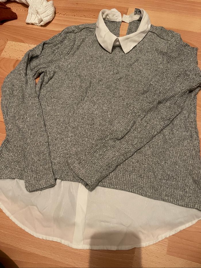 Lot de plusieurs Pulls taille s bonne état