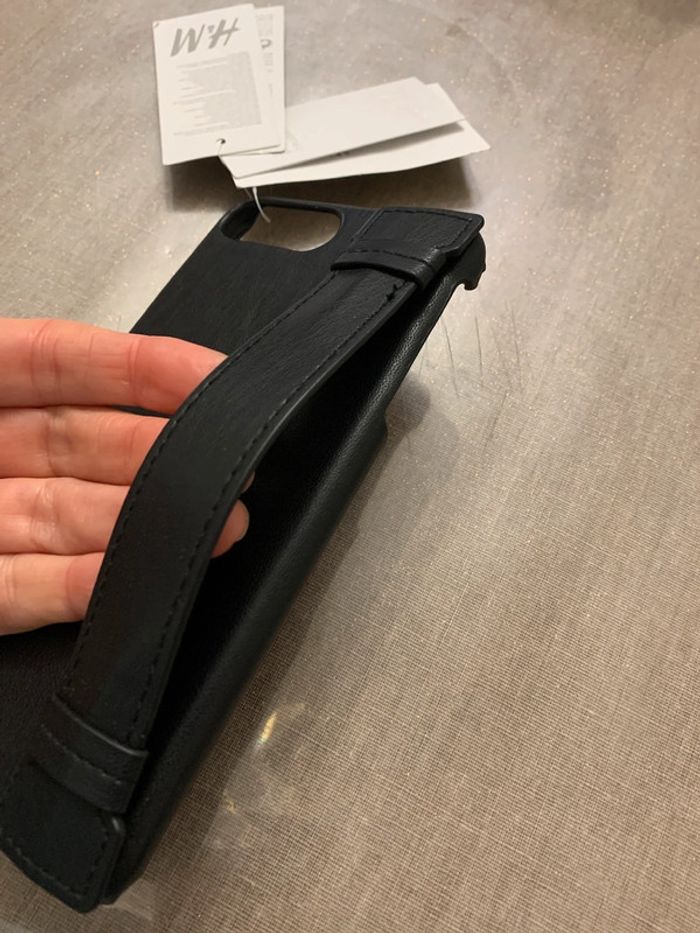 Coque téléphone iPhone - photo numéro 2