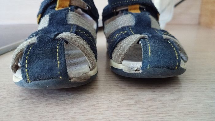 Sandales Gémo bleu et grise à scratch taille 23/24 - photo numéro 6