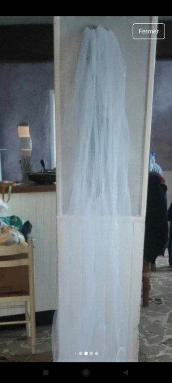 Très beau et long voile de mariée f51
