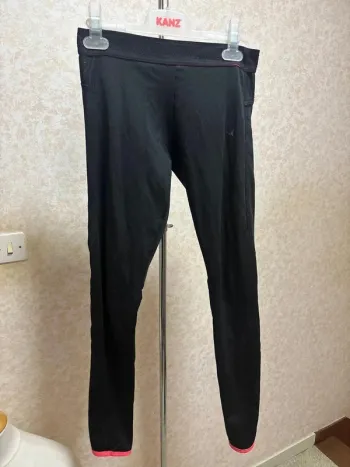 Leggings de sport taille 12ans (sans étiquette) marque domyos