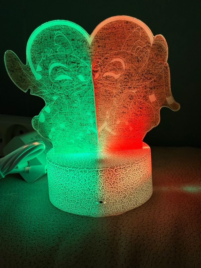 Lampe veilleuse stitch - photo numéro 2