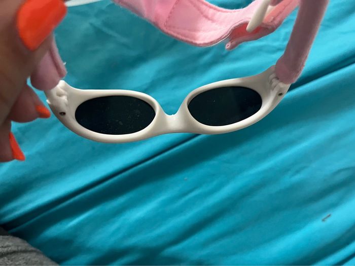 Lunette solaire bébé - photo numéro 7