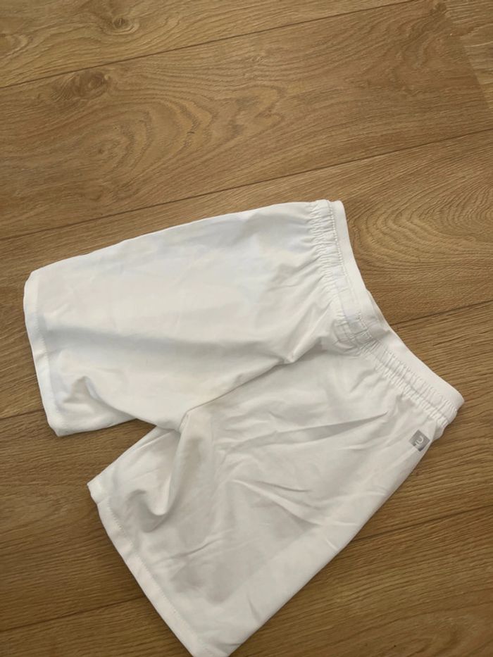 Short 6 ans - photo numéro 2