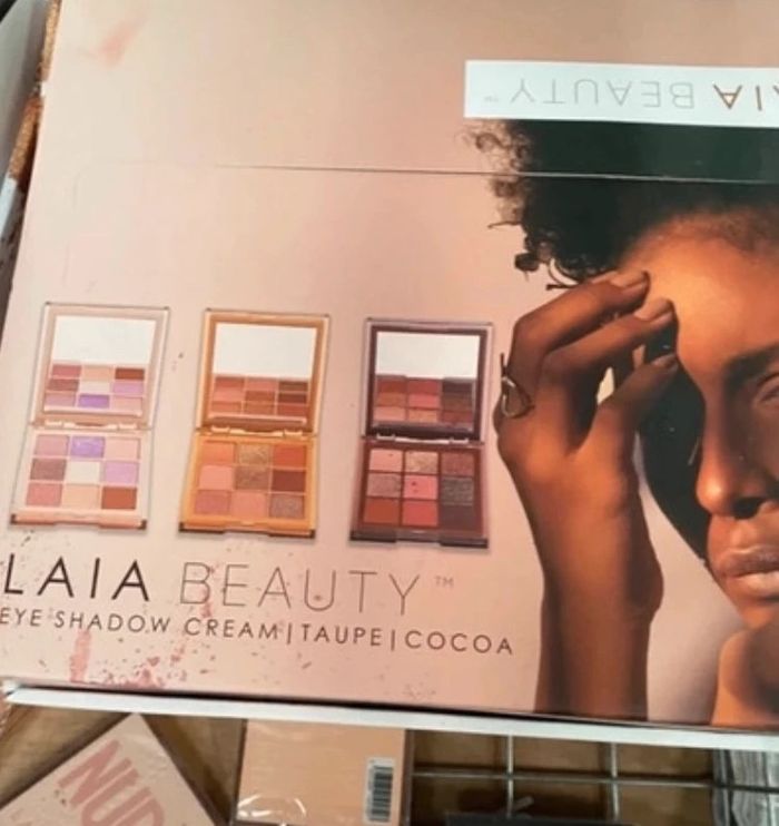 Palette fards à paupières Nude cream neuve - photo numéro 6