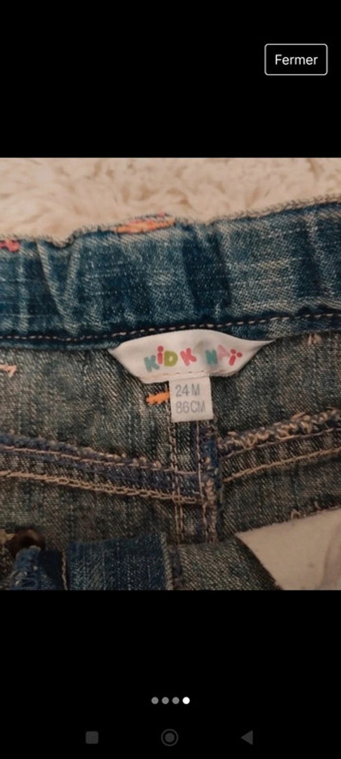 Jolie jupe en jean taille 24 mois - photo numéro 4