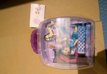 Coffret mini poupée Elsa Once Upon a Story, La Reine des Neiges

