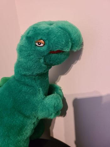 doudou dinosaure