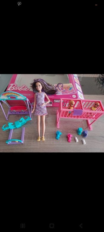 Barbie et ses jumeaux