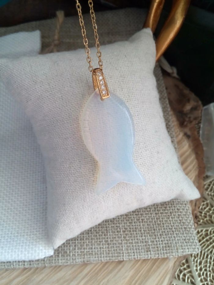 Collier sautoir bohème poisson pierre opaline - photo numéro 2