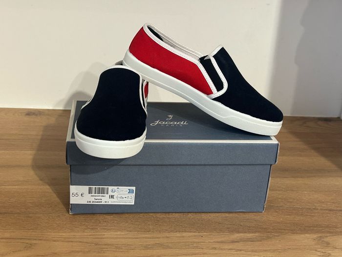 Tennis slip on jacadi bicolore rouge et bleu marine 33