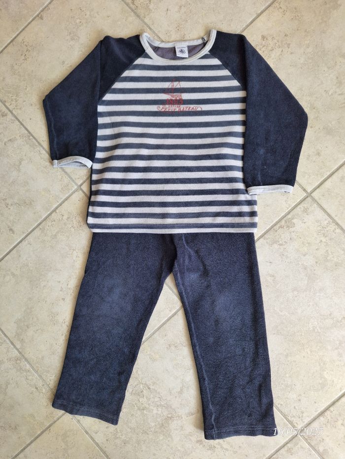 2 pyjamas chauds Petit Bateau 4 ans - photo numéro 5
