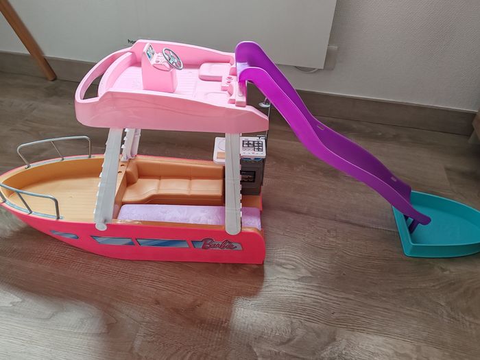Bateau barbie - photo numéro 8