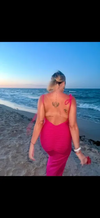 Robe rose dos nu