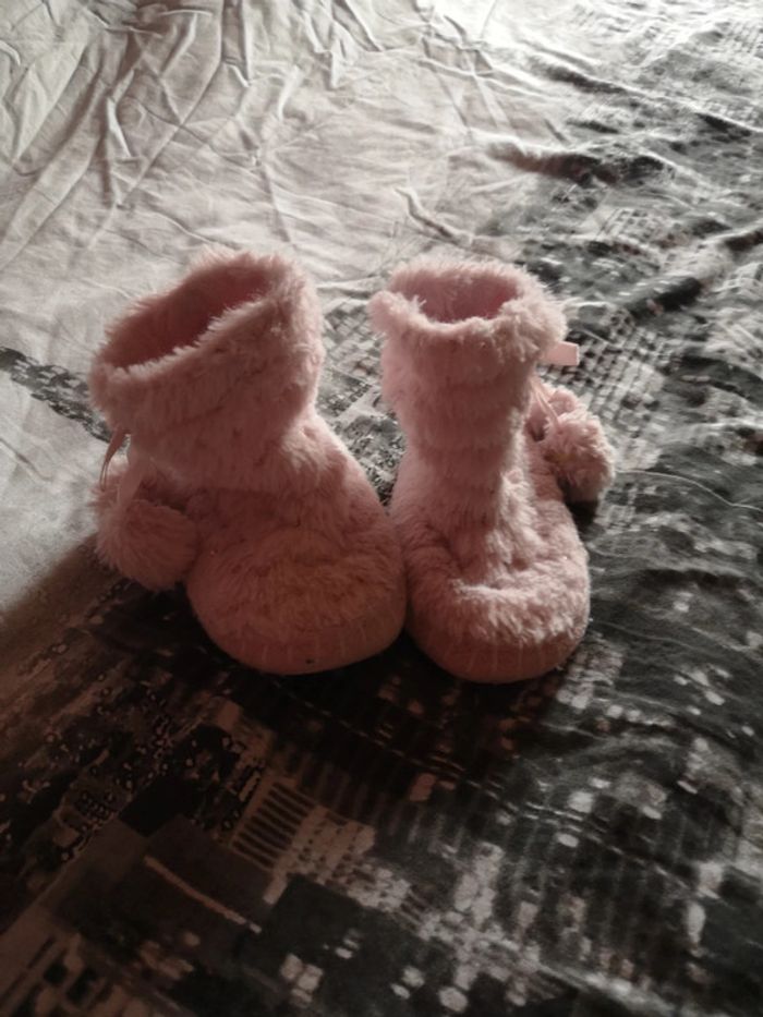 Chaussons bottines roses 26 - photo numéro 2