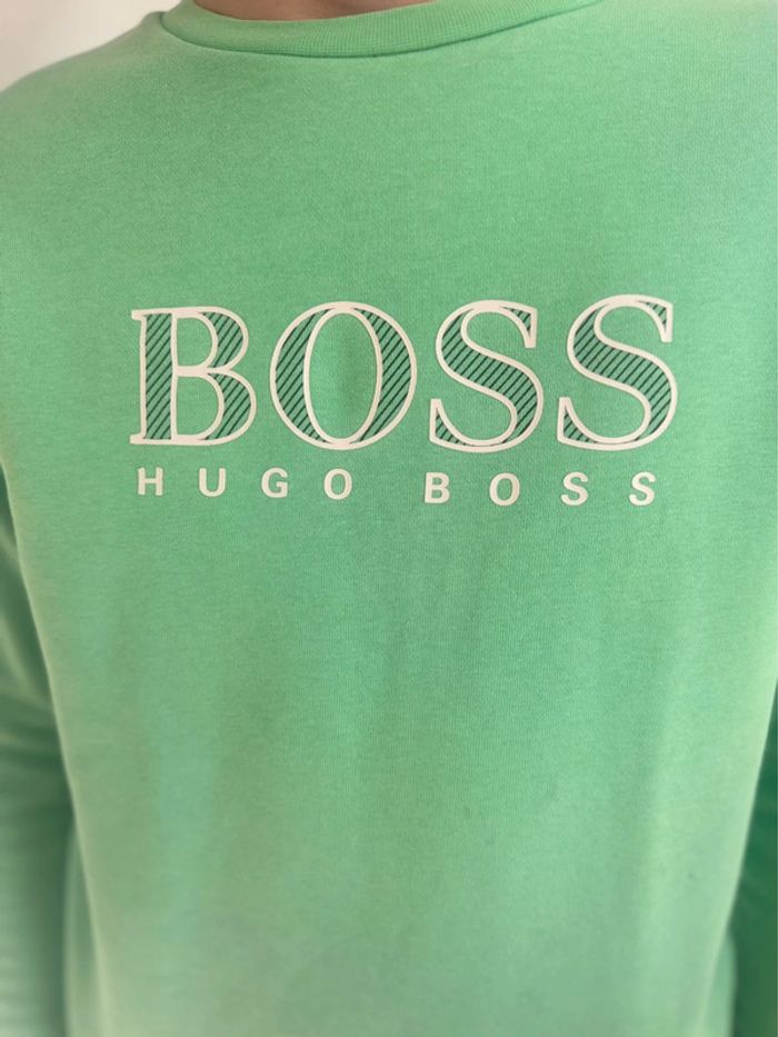 Sweat shirt Hugo boss 12 ans - photo numéro 2
