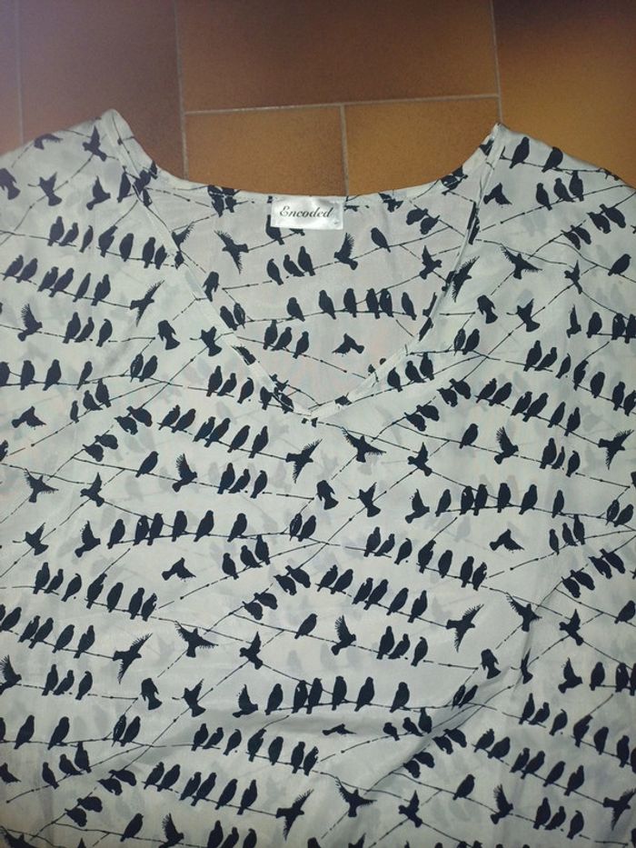 Blouse manches courtes - photo numéro 2