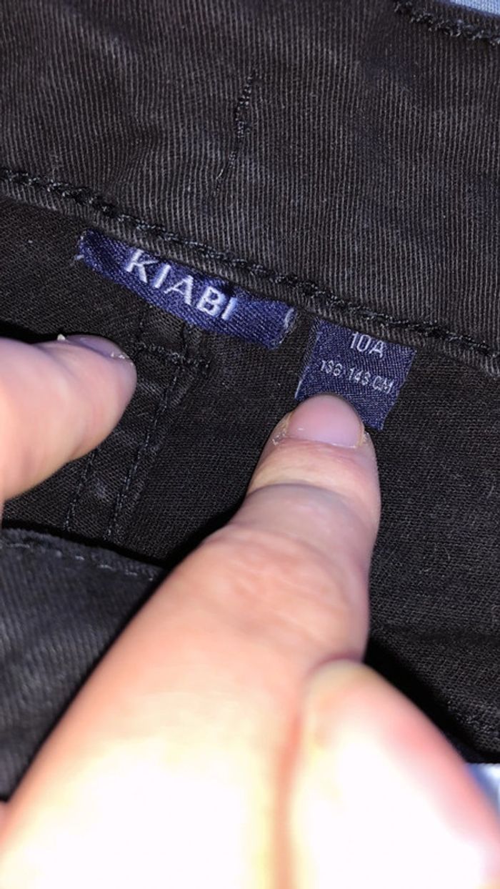 Jean noir - photo numéro 2