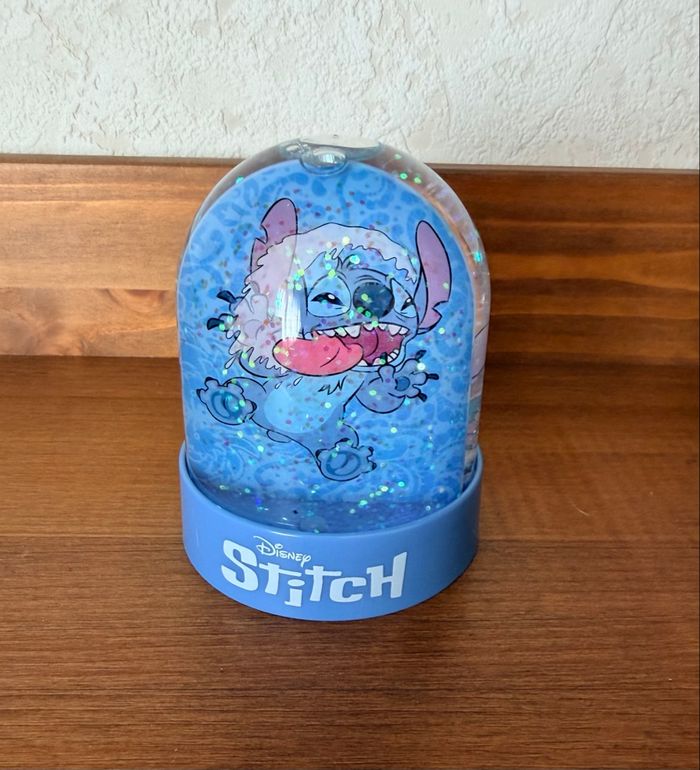 Boule à neige Lilo et Stitch Disneyland Paris - photo numéro 3