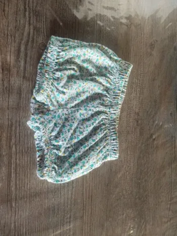 Short bébé