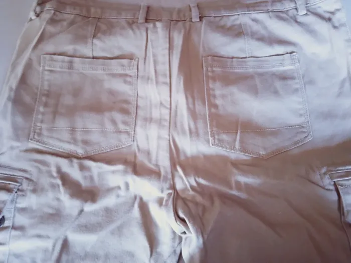 Khaki Jules 46 - photo numéro 2