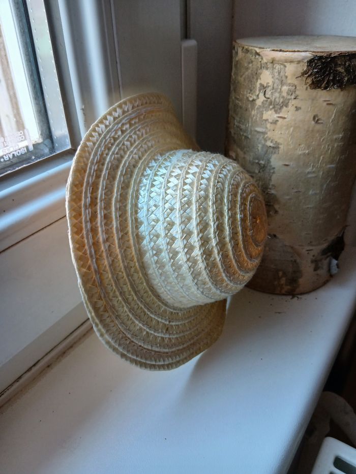 Chapeau de paille pour poupée - photo numéro 2