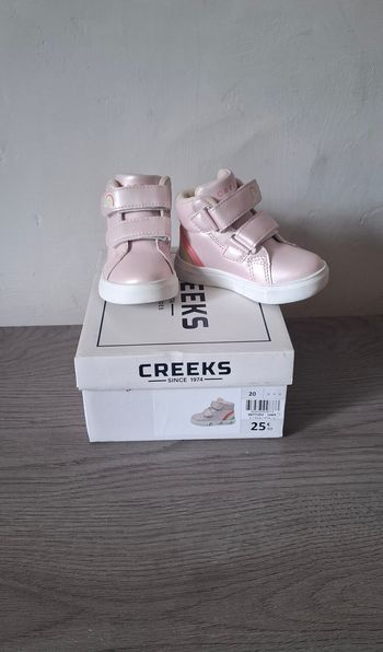 Chaussures taille 20