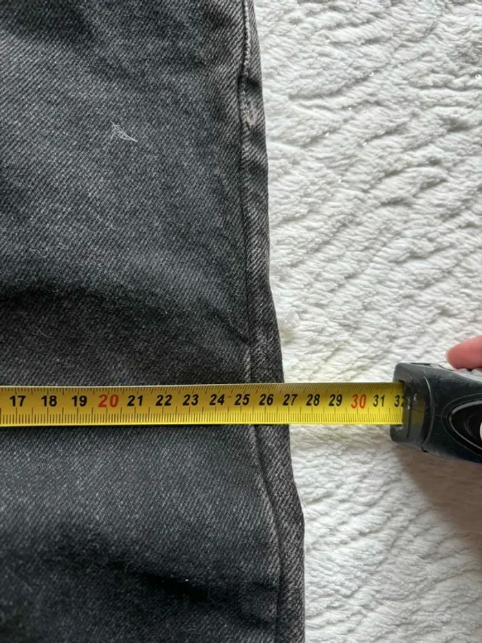 Jean Levi’s femme 550 Relaxed Fit W26 L28 S/36 Gris anthracite noir Mexico US rare y2k 2000s - photo numéro 18