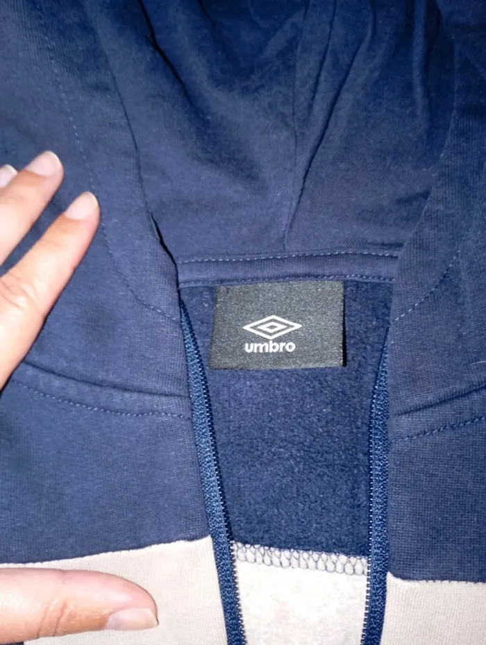 Veste de survêtement 10ans Umbro - photo numéro 4