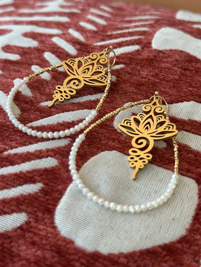 Boucles d’oreilles or neuves - photo numéro 2