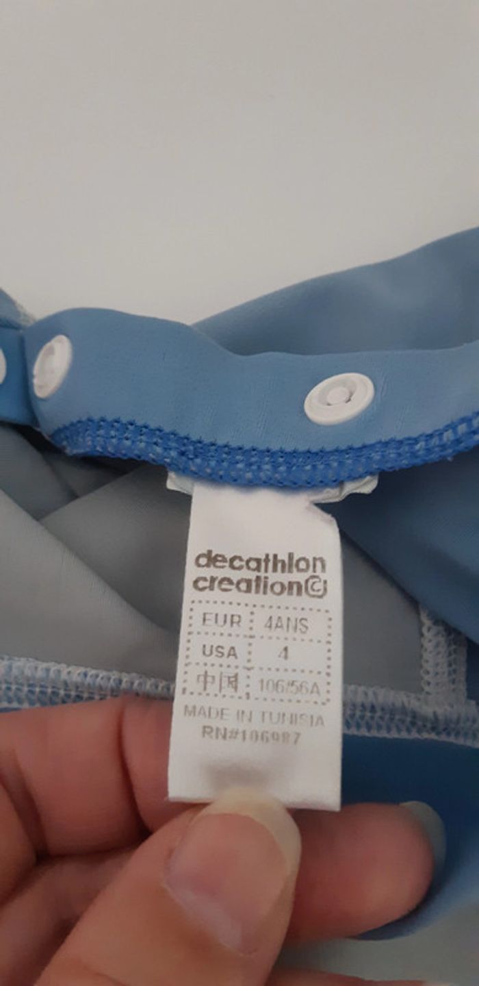 T-shirt fille protection plage/piscine 4 ans - photo numéro 2