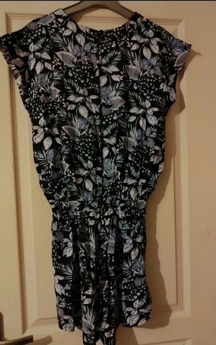 Combi short taille 36 - photo numéro 2