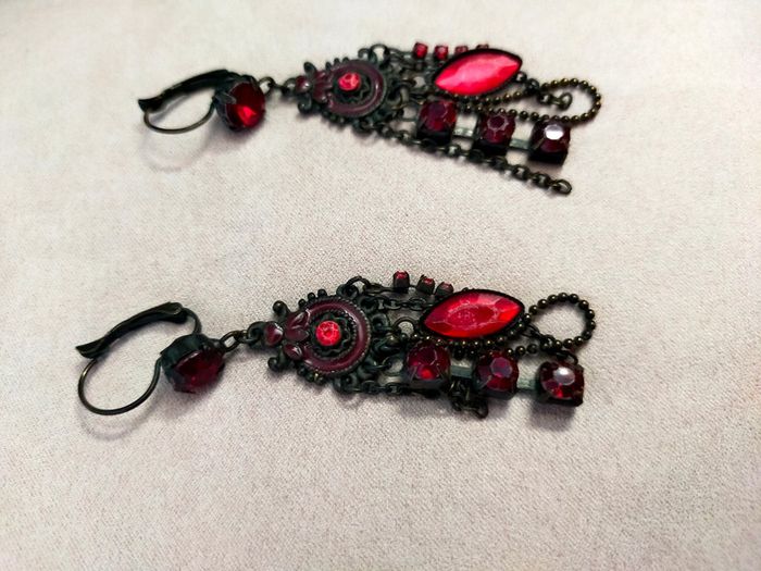 Boucles d’oreilles baroques rouges & bronze – Fantaisie vintage - photo numéro 7