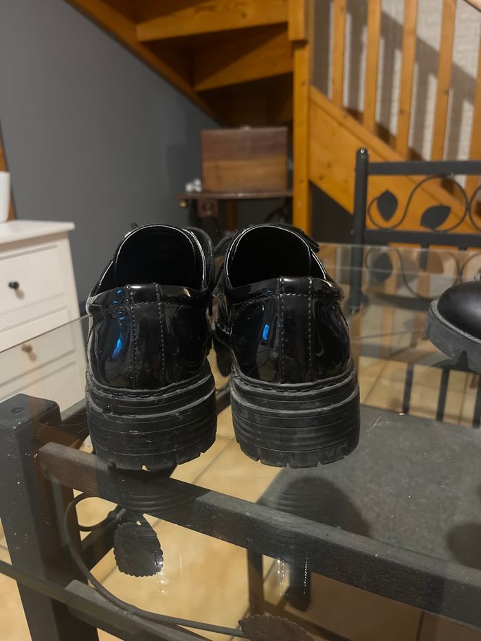 Chaussures vernies à lacets - photo numéro 4