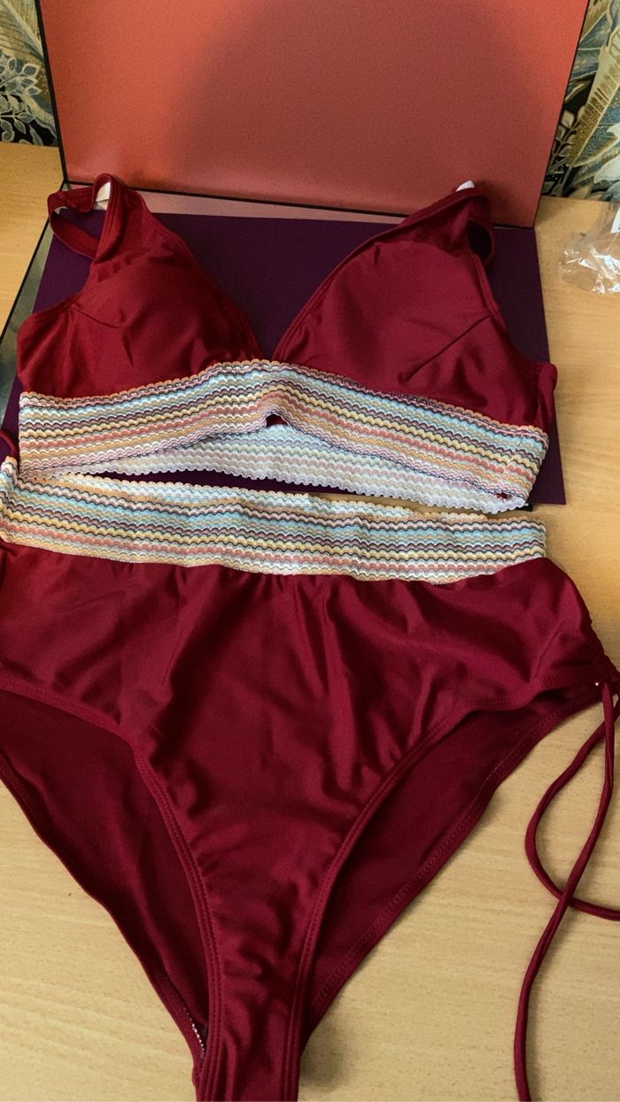 Lot maillot de bain.
