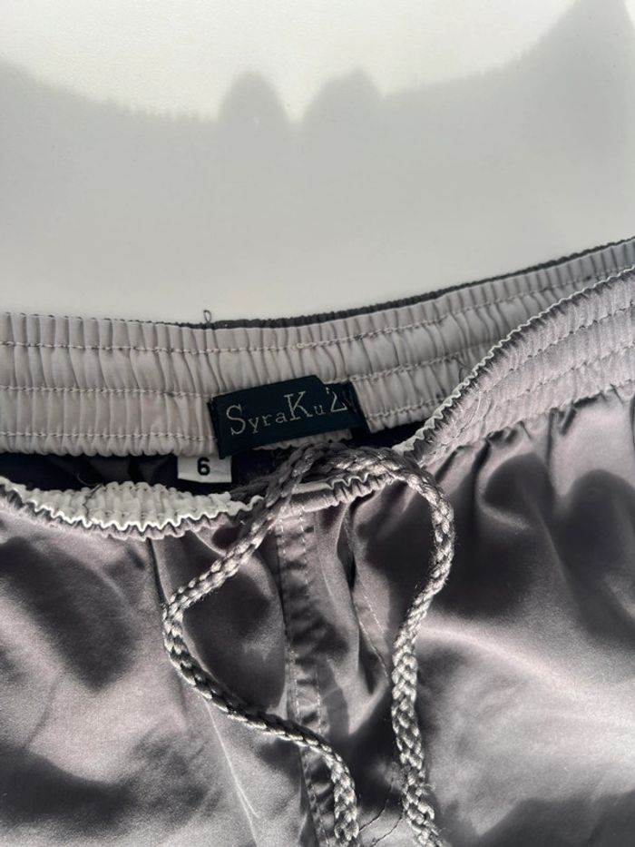 Short 6 ans - photo numéro 3