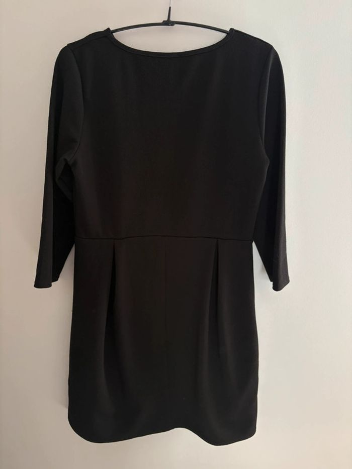 Robe noire NewCo - photo numéro 3