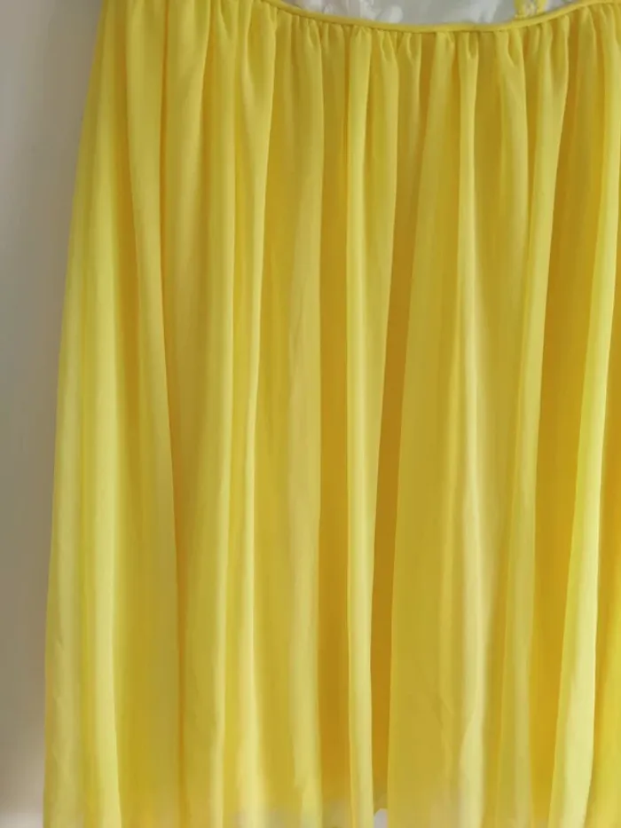 Robe de soirée jaune poussin - Drop en soleil - photo numéro 12
