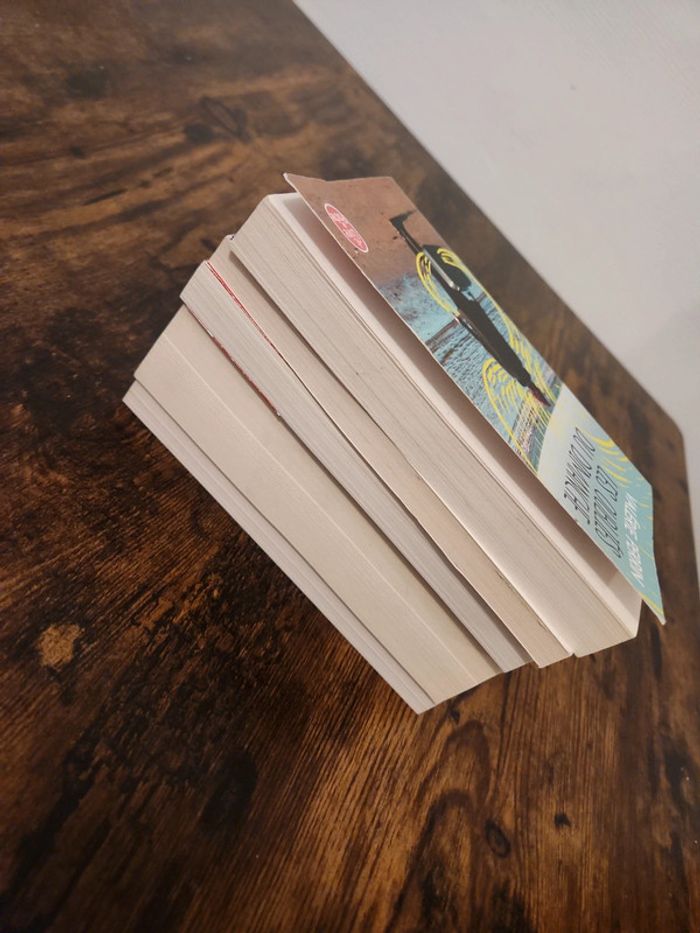 Lot de 5 livres de poche : - photo numéro 4