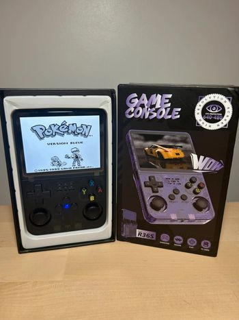 Console portable Rétrogaming R36S Noir transparent - Neuve - Écran IPS - 128Go