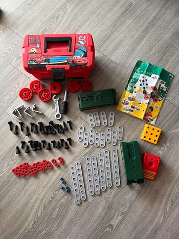 Boîte à outils Cars et jeux de construction Klein