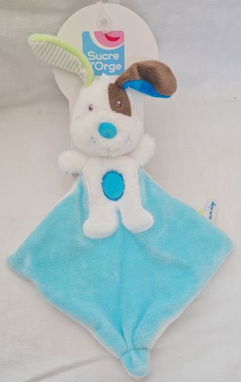 Doudou plat chien bleu et blanc - Sucre d'orge