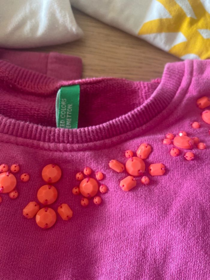Sweat et t shirts 10 ans Benetton - photo numéro 3