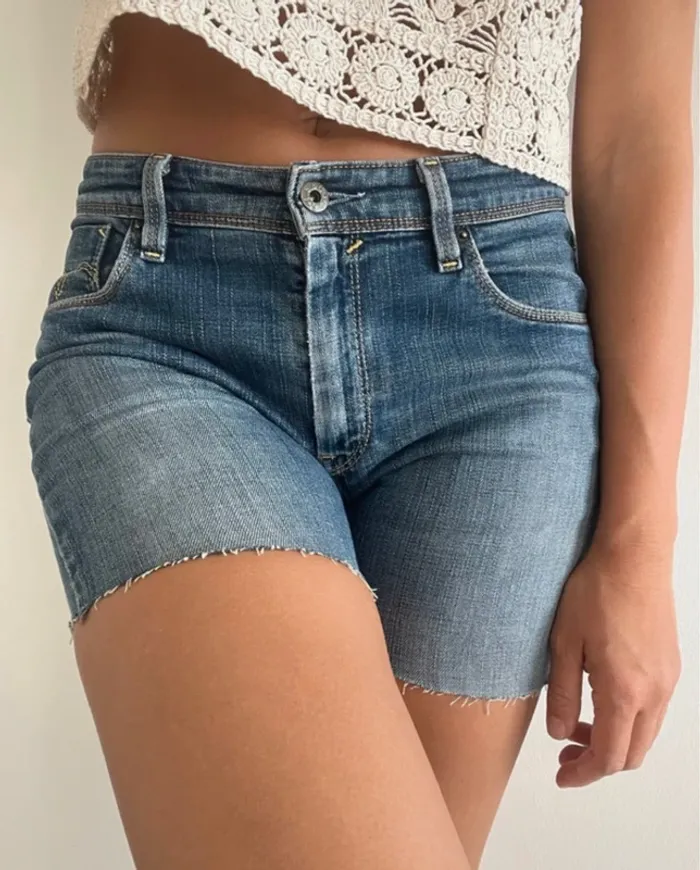 Short en jean Lévis vintage usa taille 36 top état coton ultra looké - photo numéro 4
