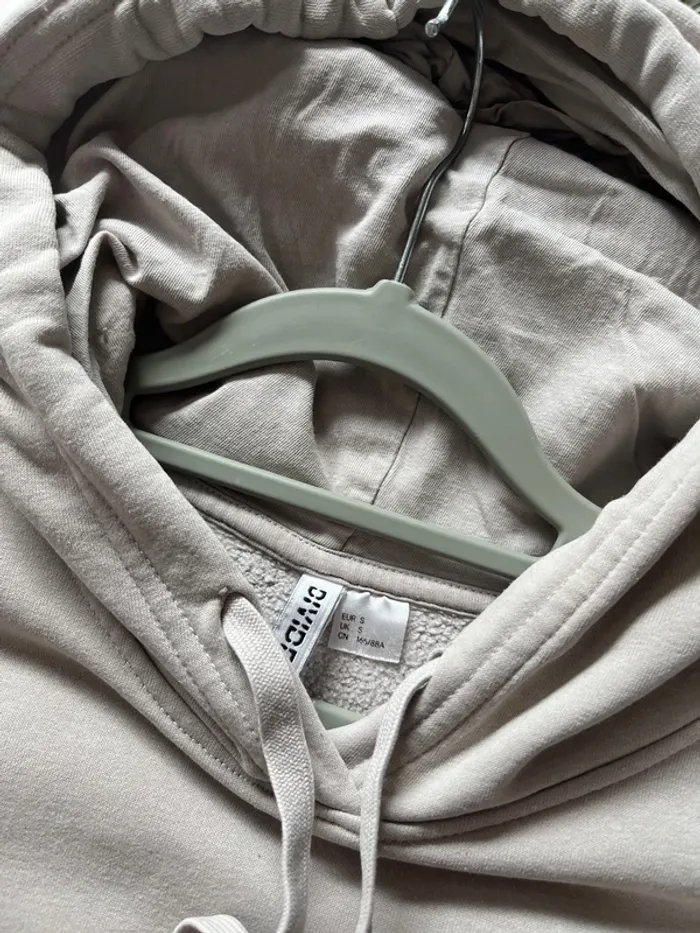 sweat - photo numéro 3