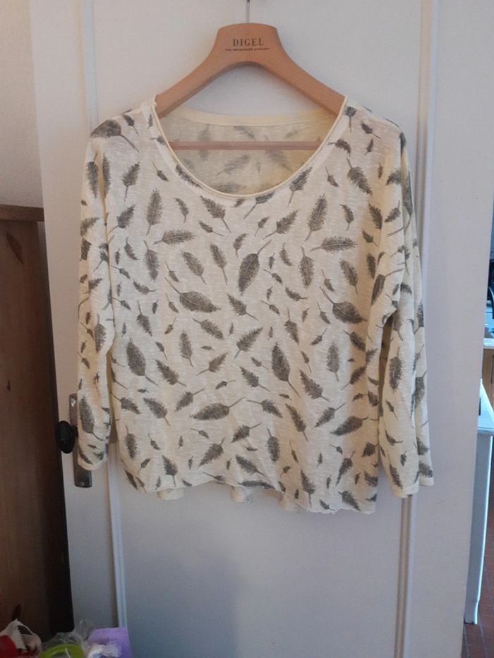 Haut motif plumes