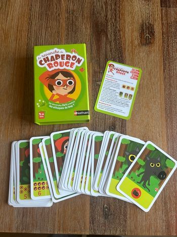 Jeu de carte la revanche du chaperon rouge 