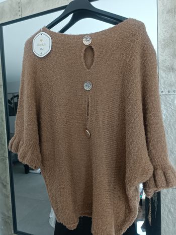 Pull manches 3/4 neuve femme 