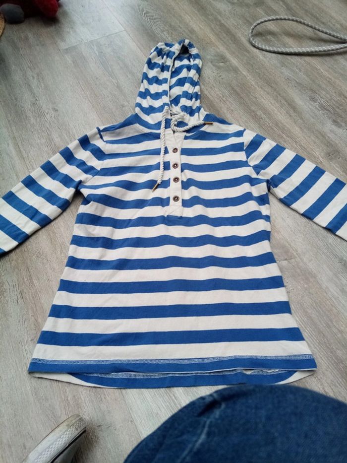 Pull fin à capuche taille S