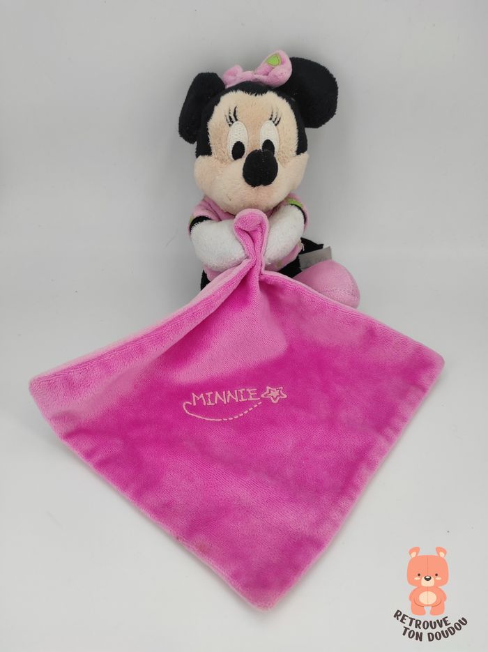 Doudou Mouchoir Minnie Phosphorescent Simba Toys